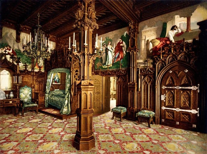 Inside Neuschwanstein Castle bedroom 