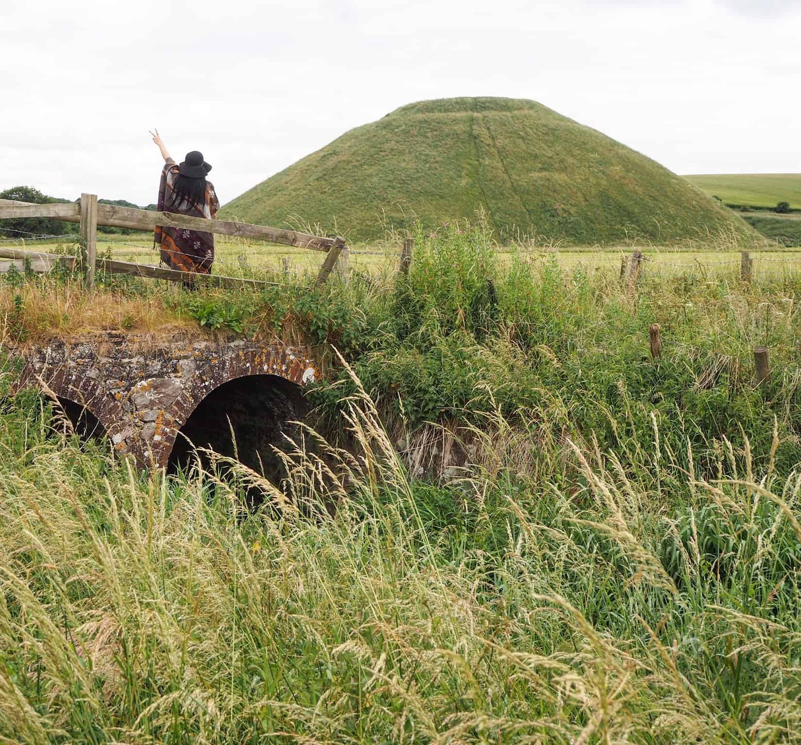 Silbury Hill Avebury | places to visit in wiltshire | silbury hill wiltshire